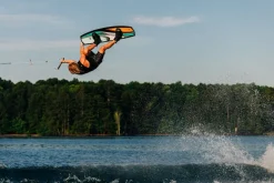 Liquid Force 2025 Trip Wakeboard | Index 6R Bindings