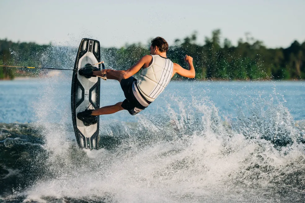 Liquid Force 2024 Unity Aero Wakeboard