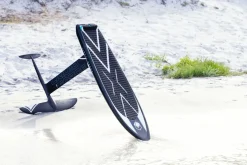 Liquid Force X Foil Board | Carbon Horizon 1550 Fuselock Foil Package 2026