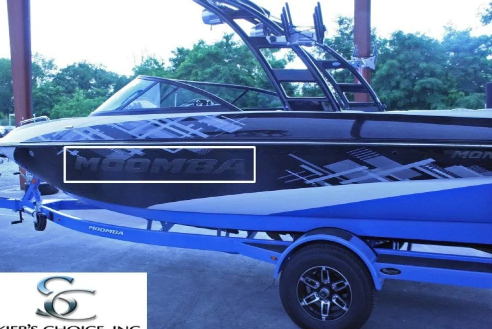 Moomba Black Chrome, Hull Decal (114140)