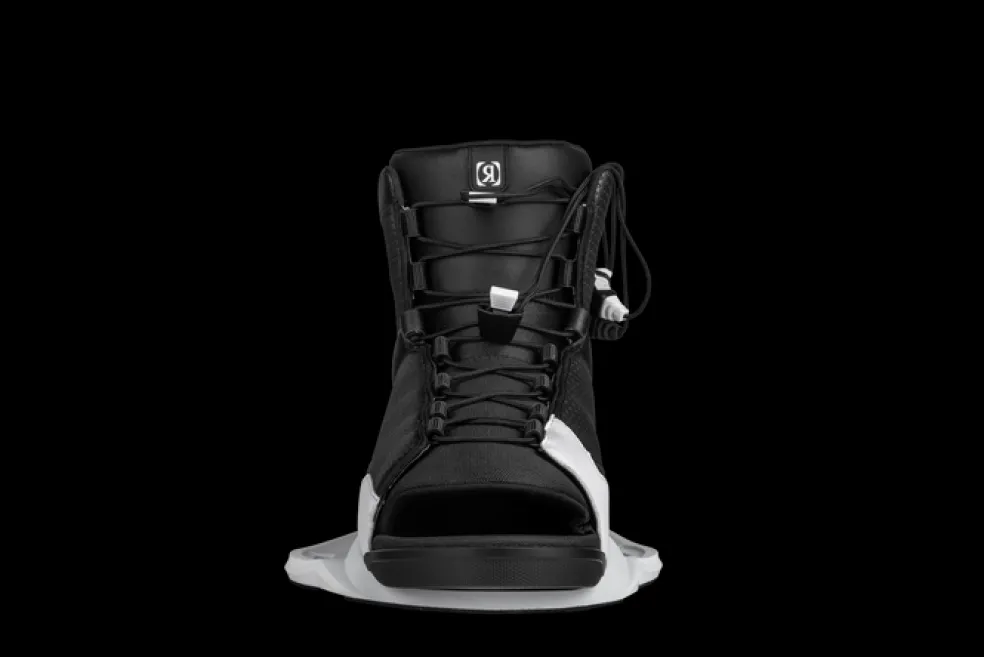 Ronix 2025 Parks Wakeboard | District Bindings