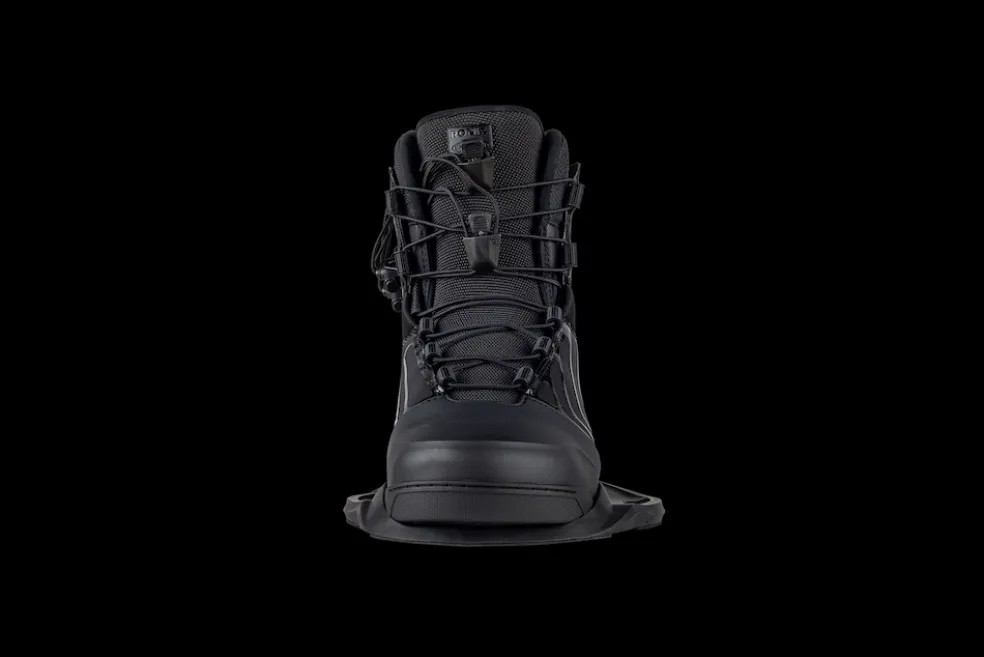 Ronix One Legacy Wakeboard | One Boots 2026