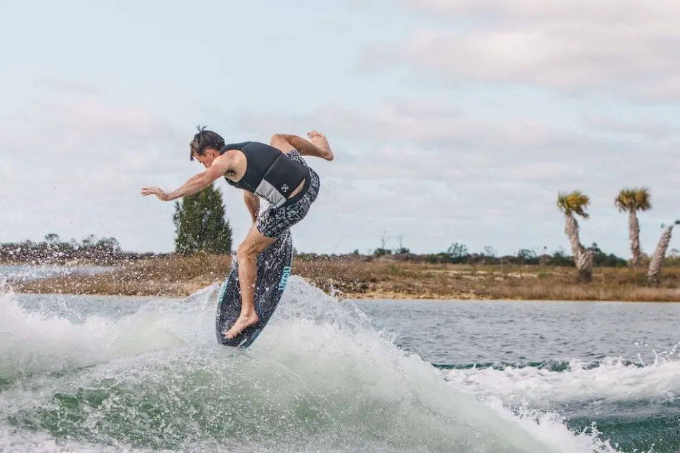 Ronix Osmo Dark Matter Wakesurf Board 2026